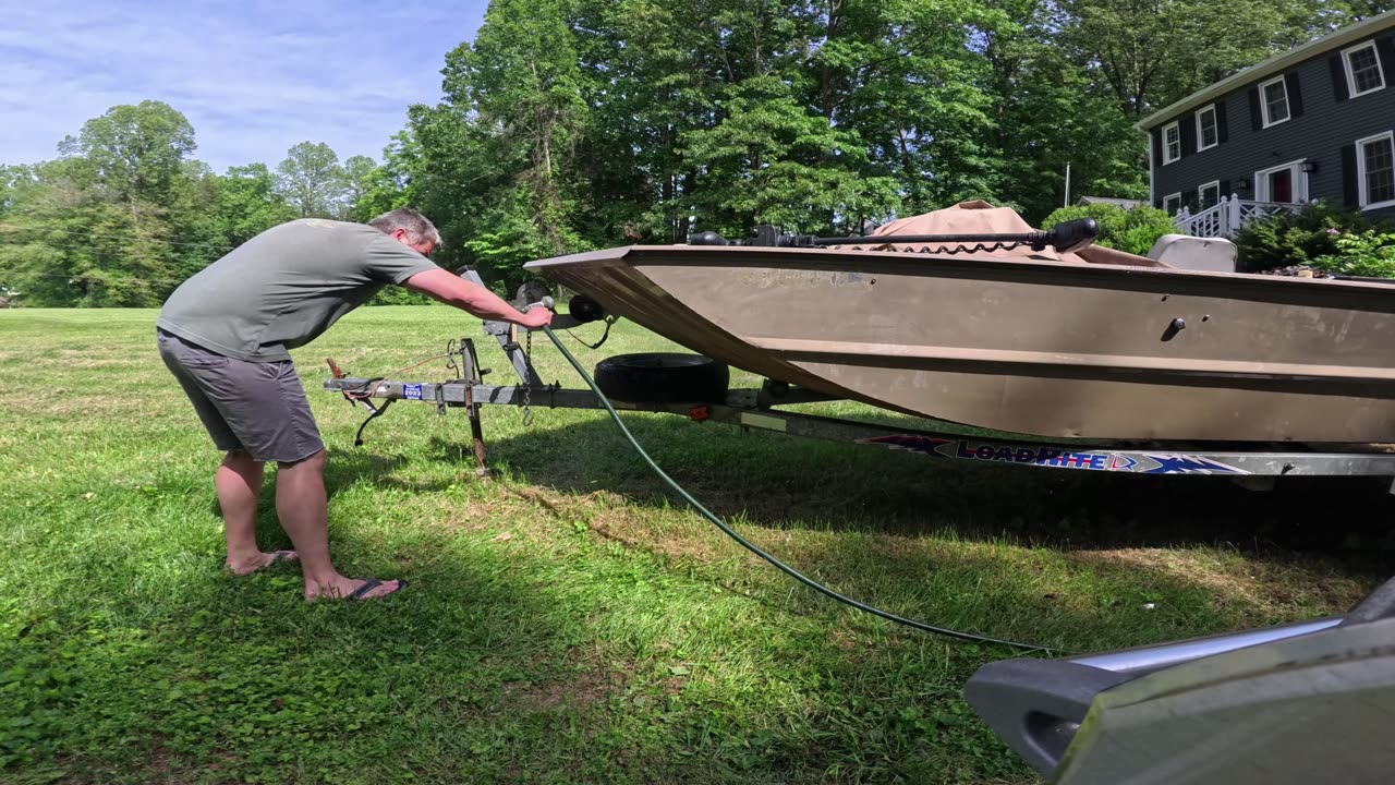 Painting an Xpress Jon Boat with Duralux marine paint Part 1