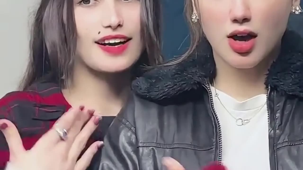 Pakistani tiktokers vedio 2025