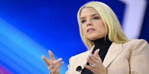Trump Attacks Pam Bondi for Failing to Take Down the ‘Deep State’