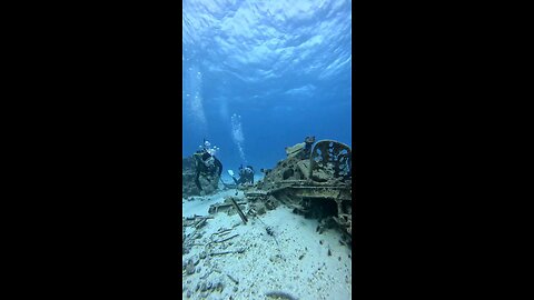 We found fighter jet in sea?