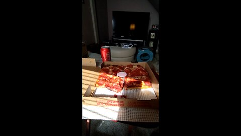 Meal, Jet's Pizza, Telegraph Rd, Dbn Hgts, MI, 7/1/25