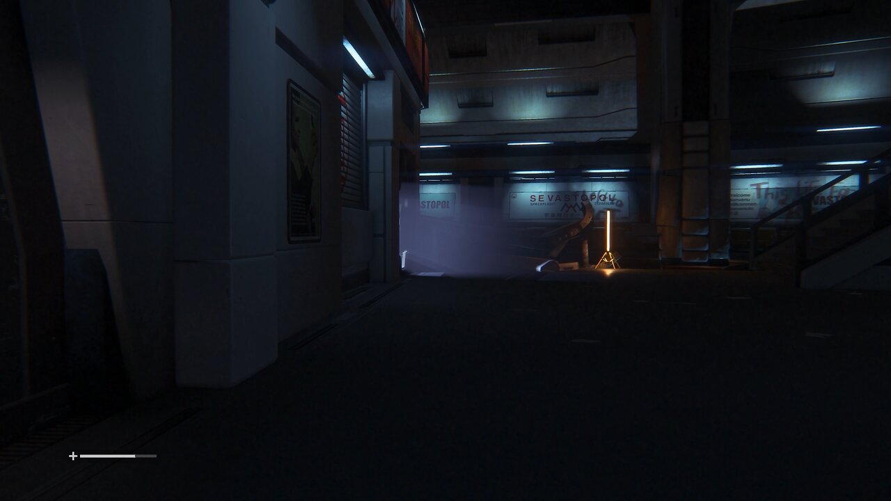 That shadow is freaking me out! (Alien: Isolation)