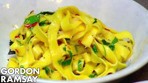 Recipe - Fast Food: Crab & Chilli Pasta 🍝 Gordon Ramsay’s