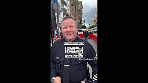 This is Los Angeles Detective Robert Rand Here’s how much he makes - Base Pay: $146,734