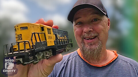45 Year Old Electric Train - Does it Work? | HO Scale, ozark vlog, Southern life