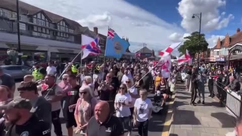 Manifestation contre l'immigration de masse en Angleterre