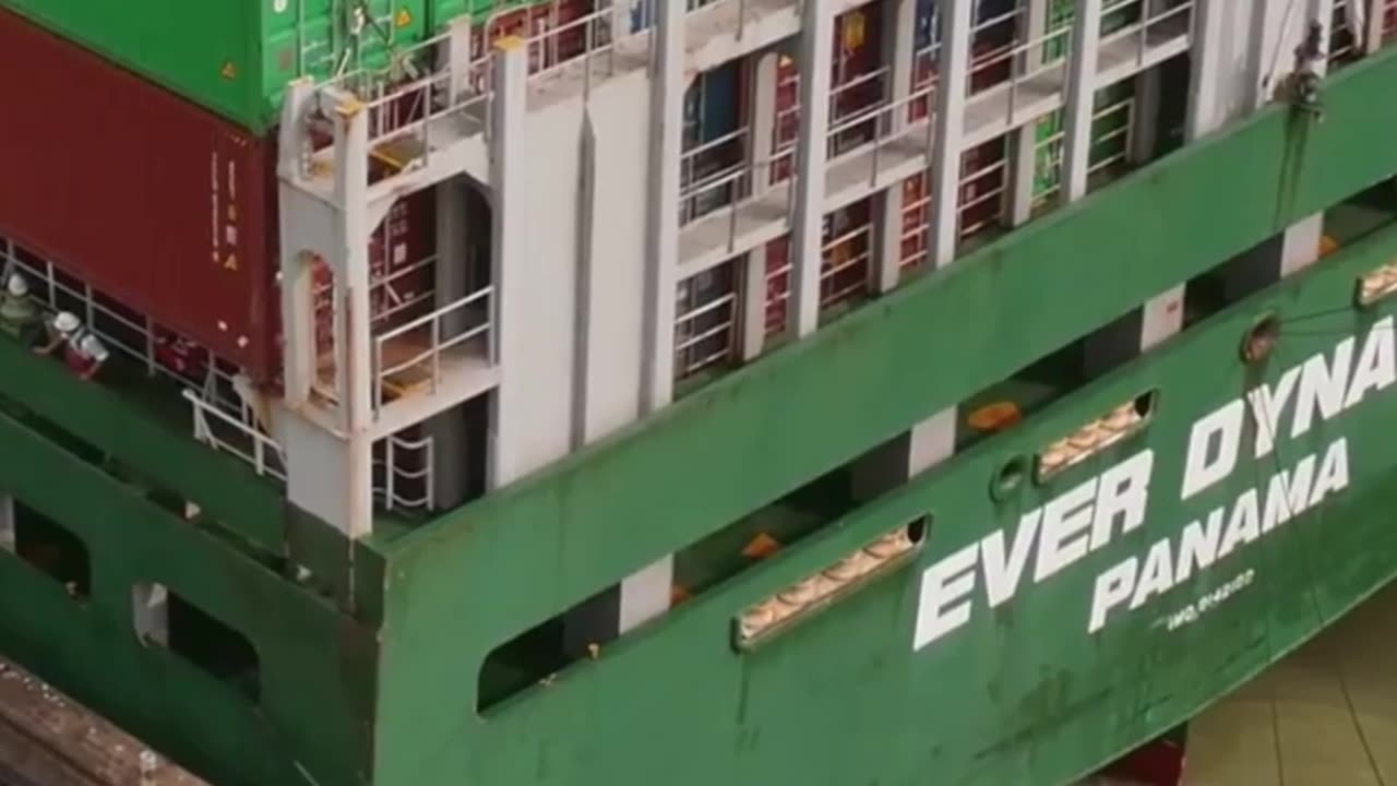 What if...Rogue Wave Destroys the Panama Canal!?