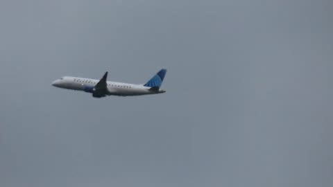 United Airlines Flying out of Cleveland Hopkins Airport
