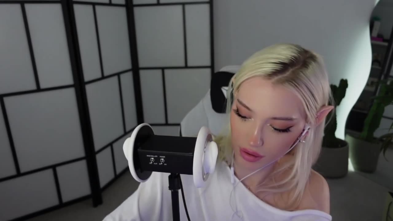 Asmr tender elf tingles you