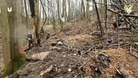 Russians panic when confronted with Ukrainian soldiers! Brutal GoPro Battle Footage