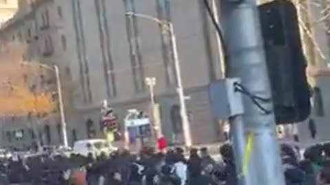 50,000 Muslim migrants marched in Melbourne.