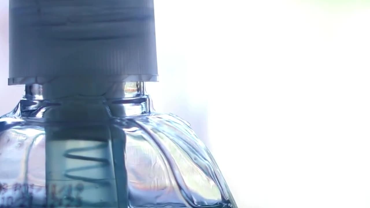 MIRACLE DIY for Stubborn Oil Stains & Yellow Marks on White Clothes!