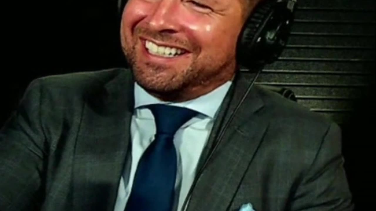 Vienna Sausage Disaster: A Hilariously Gross On-Set Mishap!