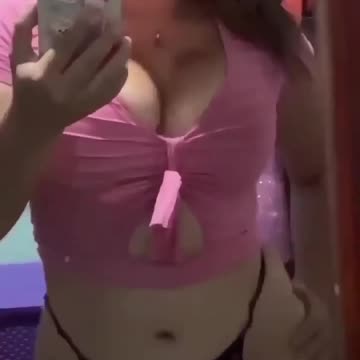 Uff So Hot 🔥💃 Babe 😘 Viral