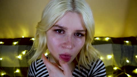Tingliest spit painting ever 💦 ASMR intense
