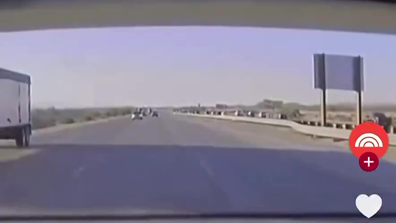 Deadly Flip Flop Trucker