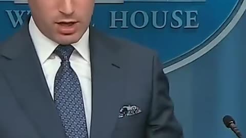 Stephen Miller pushes back on the media lies like a boss.