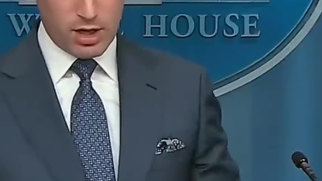 Stephen Miller pushes back on the media lies like a boss.