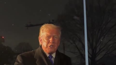 Tổng thống Trump kêu gọi John Thune HỦY BỎ thủ tục trì hoãn trì hoãn để Đạo luật Cứu nước Mỹ