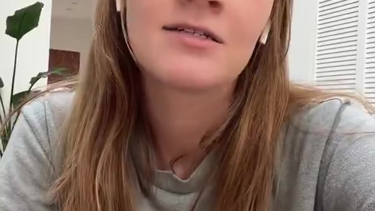 This woman was a paid protester at a Hands Off Protest. She details what she had to do to get paid.