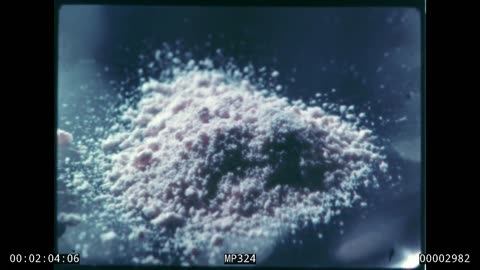 The Mind Benders - LSD and the Hallucinogens, HEW, MP324