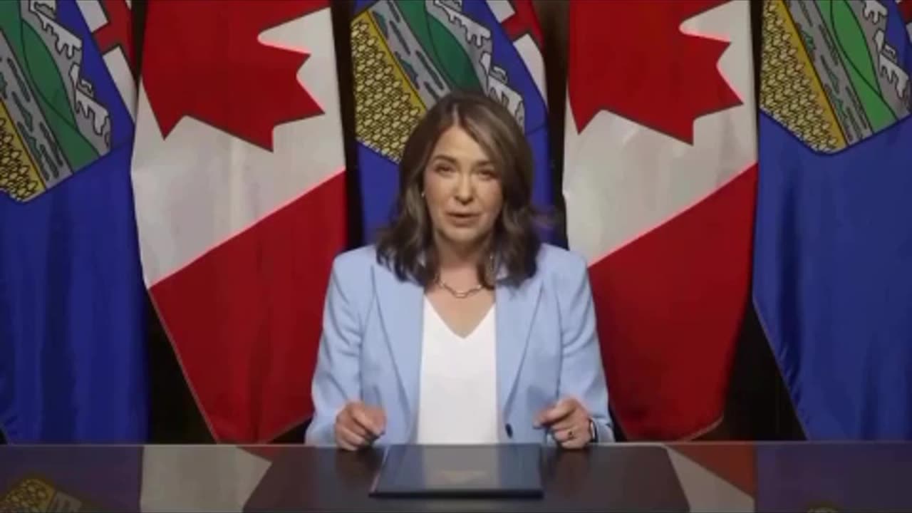 Danielle Smith mostra il suo sostegno al referendum per l'indipendenza