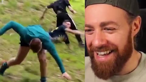 TRY NOT TO LAUGH !
