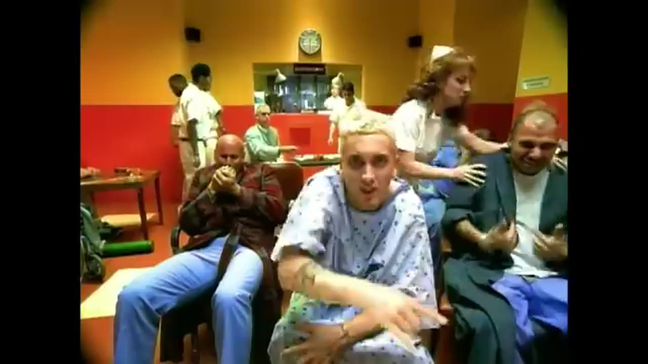 Eminem - The Real Slim Shady (Official Music Video - Clean Version)