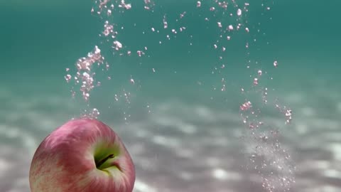 🎯🍎 Epic Apple Throw Into Water! 💦💥 | Satisfying Splash in Slow Motion 🎬