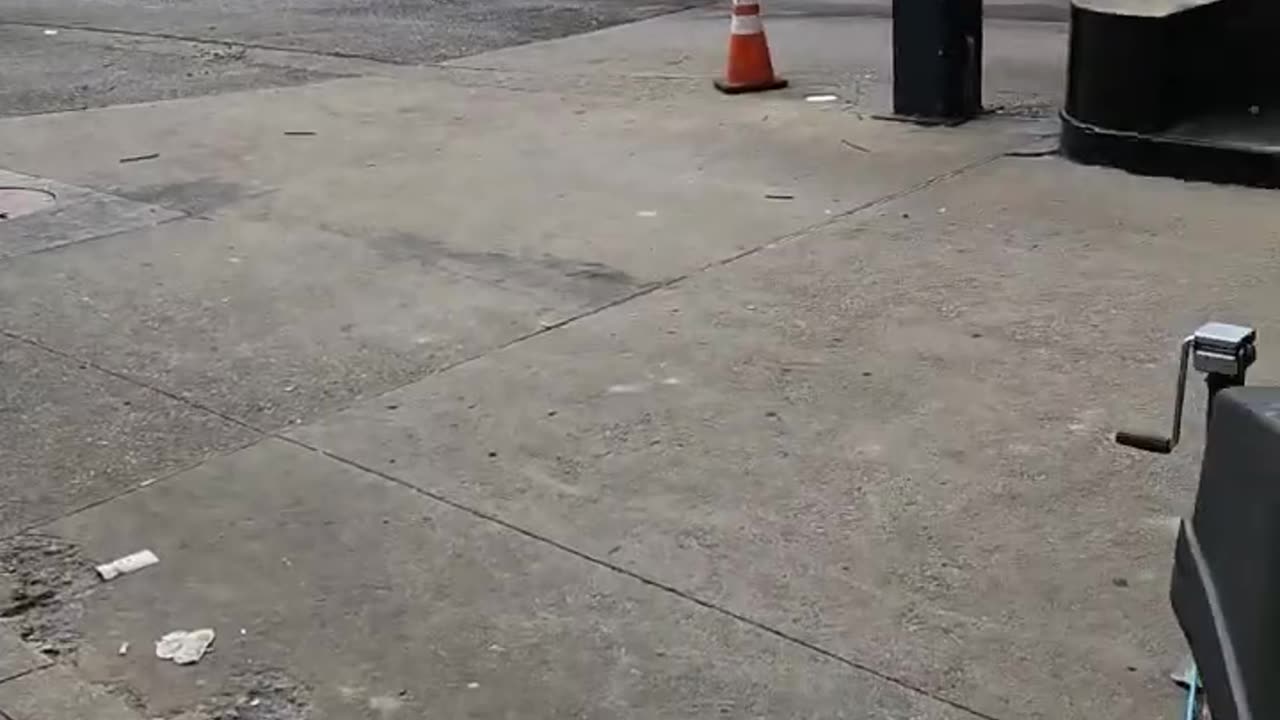 DONT EVEN THINK ABOUT IT #ourtruckinglife #truckdrivers #reallifetruckers #trucker #atruckerslife