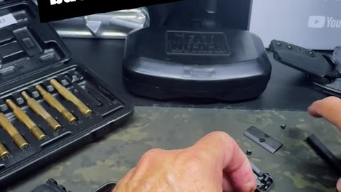 Switching to the Large Backstrap on the HK CC9