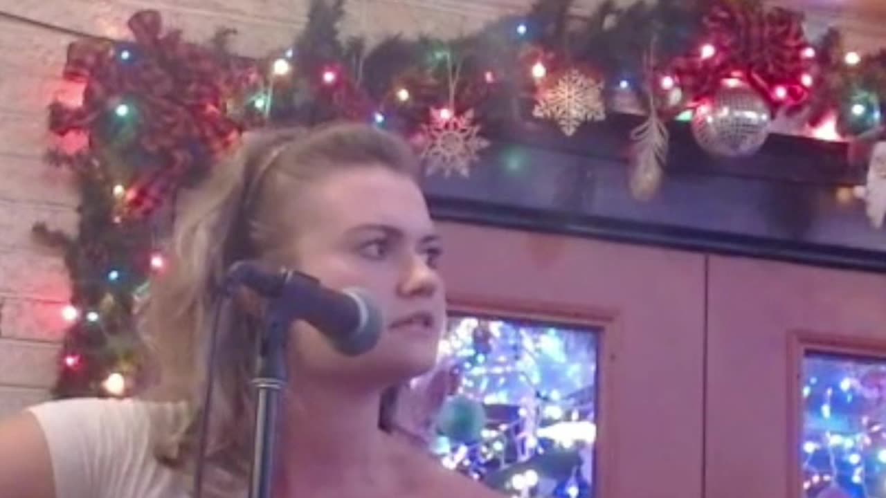 Love me like a Sailor - Emma sings for us