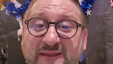 😂📲 This Trick Will Make You Miss Out! | FunFM