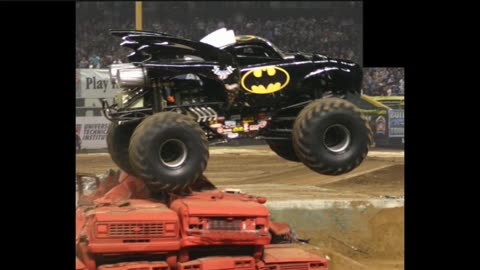 Batman Theme Song (2006-11) (REACTION) (plz read message at start)