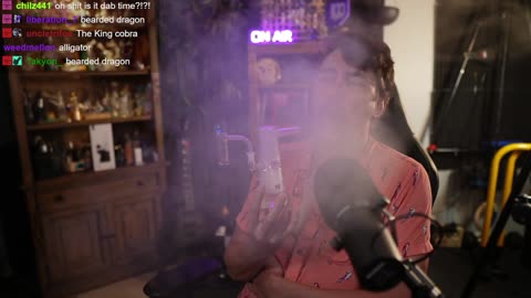Do you wanna blaze?🔥weed💨420🍃!Giveaway !mj