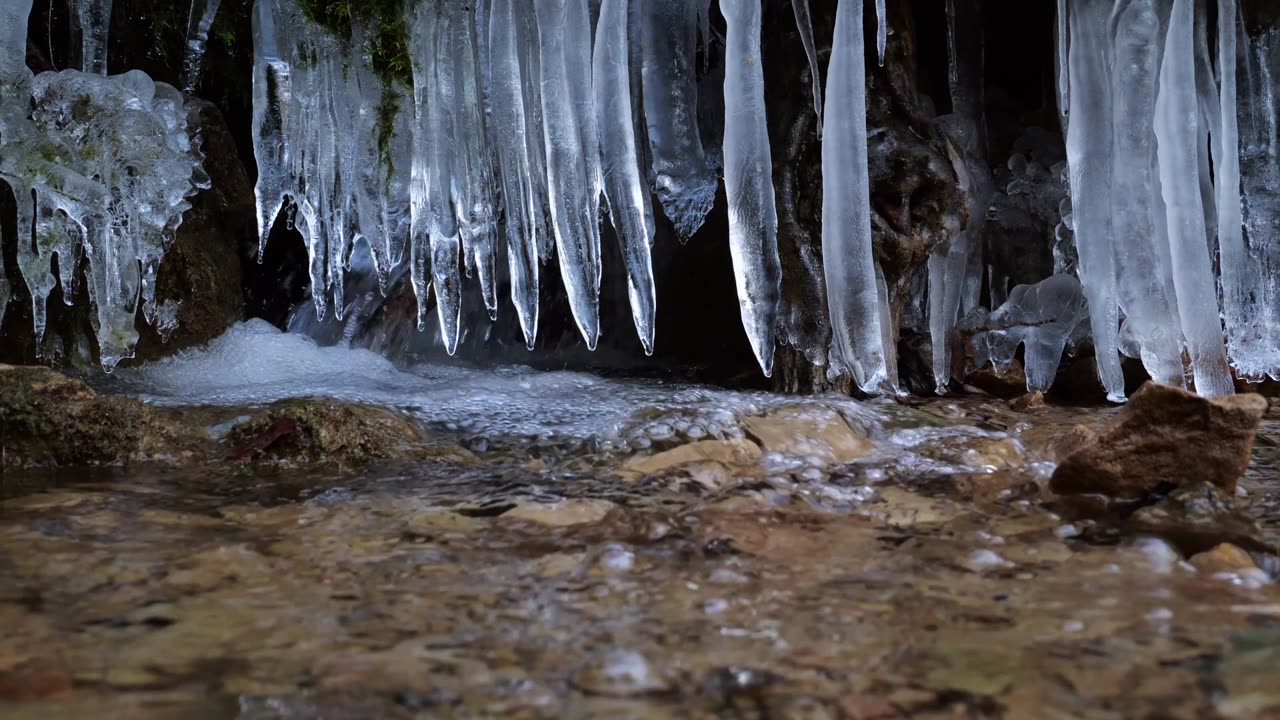 Icicle bach watercourse