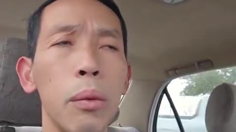 Vietnamese man living in the U.S. for 50 years said Why bow to certain communities?