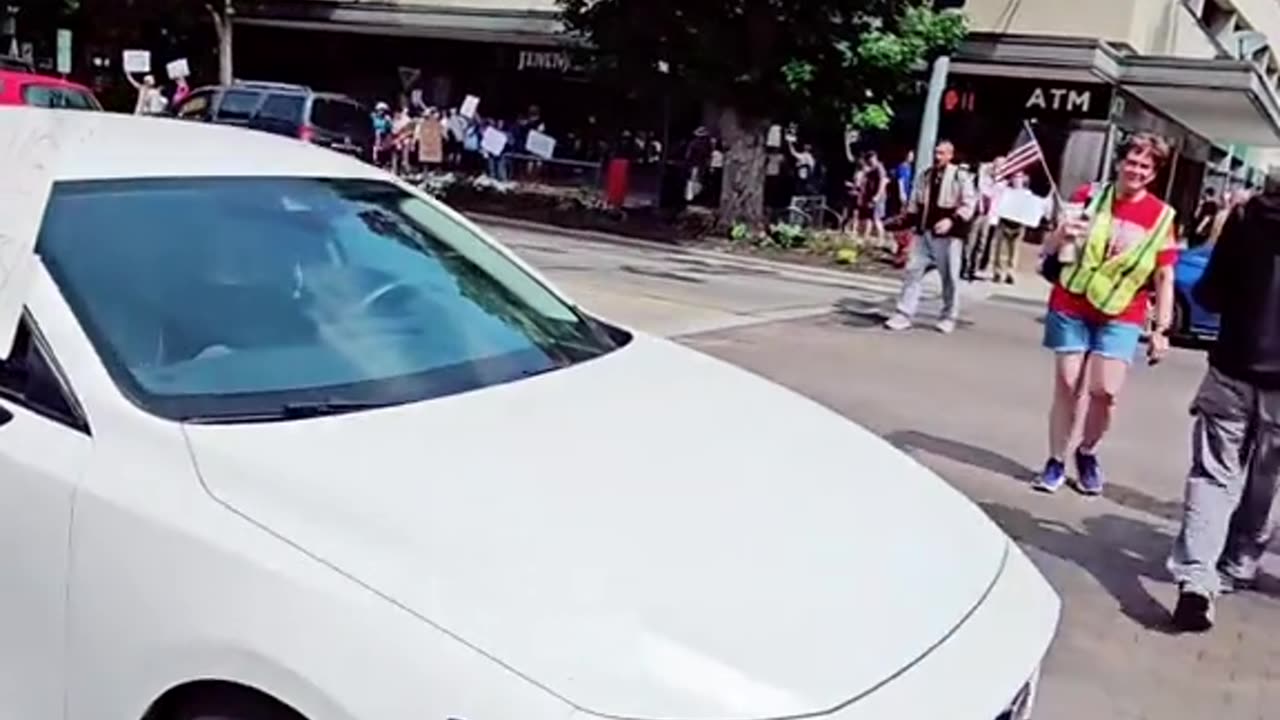 Shipwreck - No Kings Protest Lincoln NE