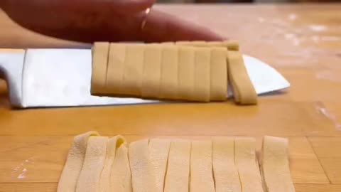 No Tools, No Problem! How to Make Pasta Completely by Hand