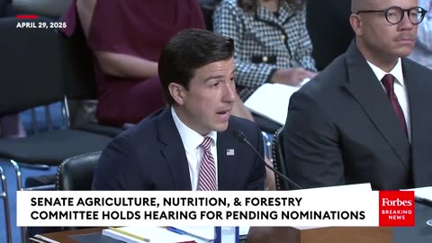 Tina Smith Asks USDA Nom About Reaching Trade Agreements Amid Current ‘Inconsistency In Policy’