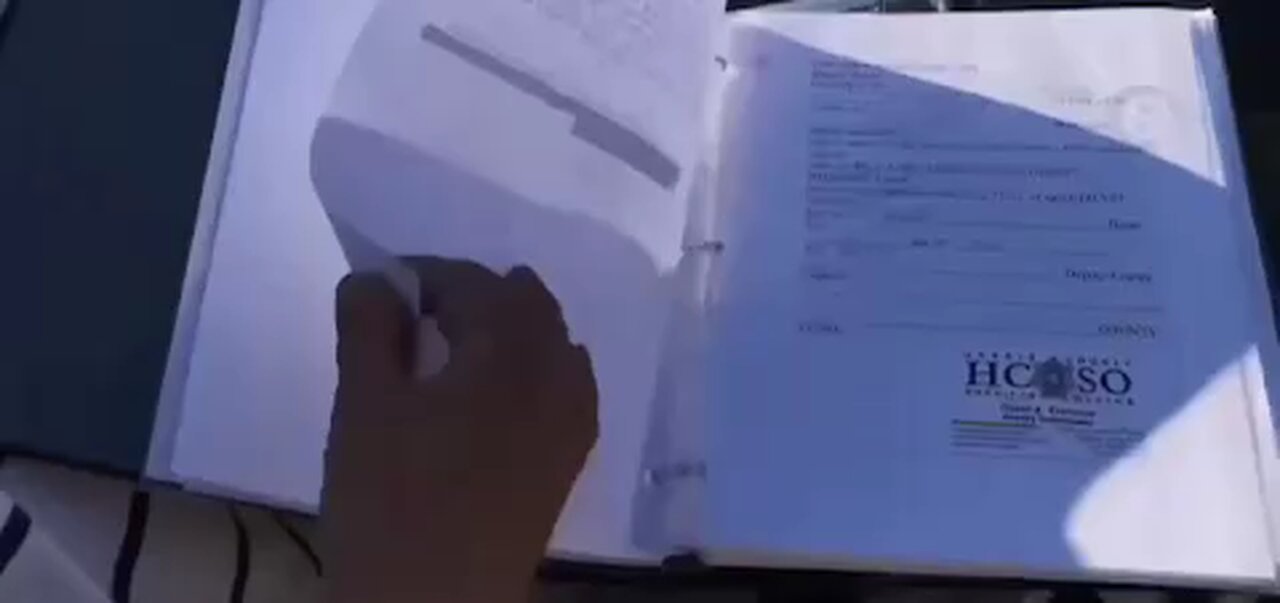 Man proves you don't need a licence plate or driving licence under Common Law.