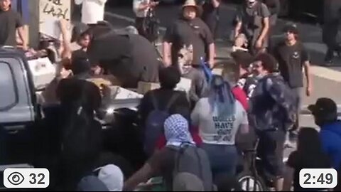 Masked Group With No Ties to Immigration Hand Out Riot Gear (6.12.25)