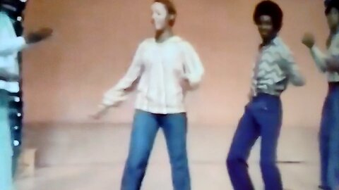 Soul Train Dancers 1975 Happy Feelin'