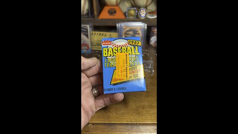 1987 #Fleer #baseballcards #junkwax #packrip Bonds #rookiecard hunt continues