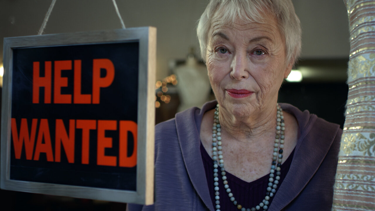 Window Dressing - Help wanted | short horror movie