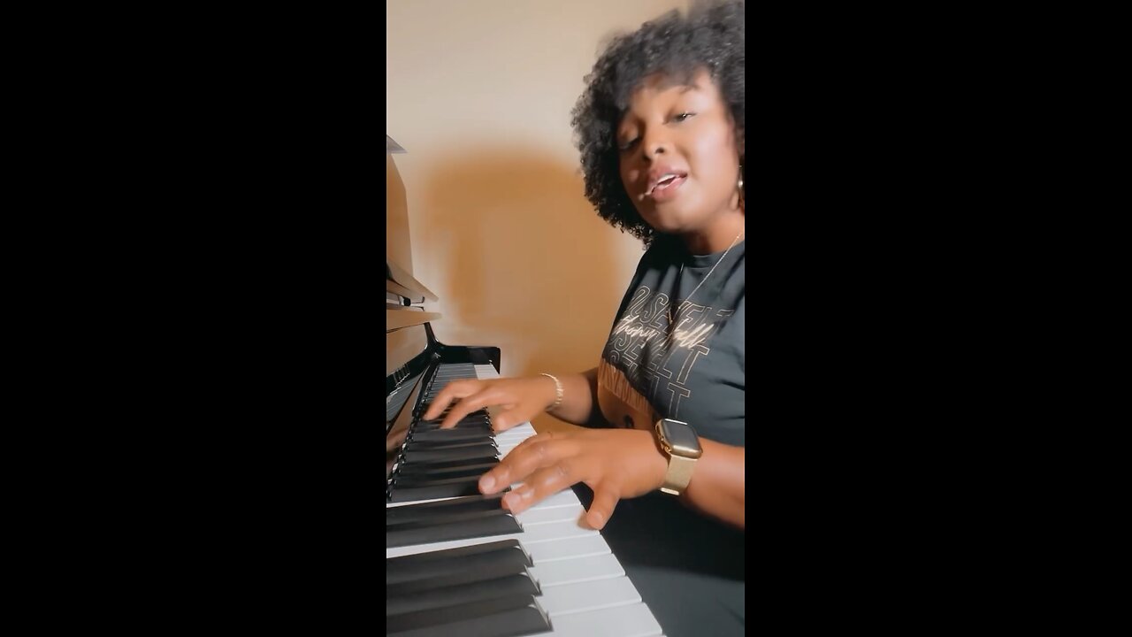 Joy Bloom - I just want to praise you 🎹🎶🎵🔥 #playitgirl