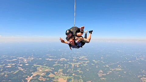 great weekend of tandem skydives, and first cutaway