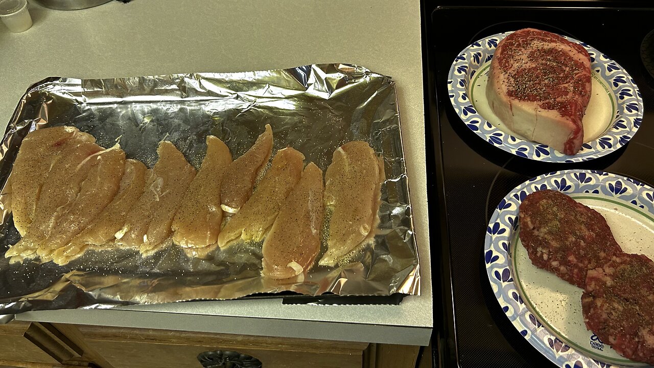 Breaking In My New Weber Genesis II Grill! | 4K