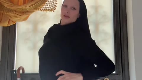 Dance to me, my european tgirl