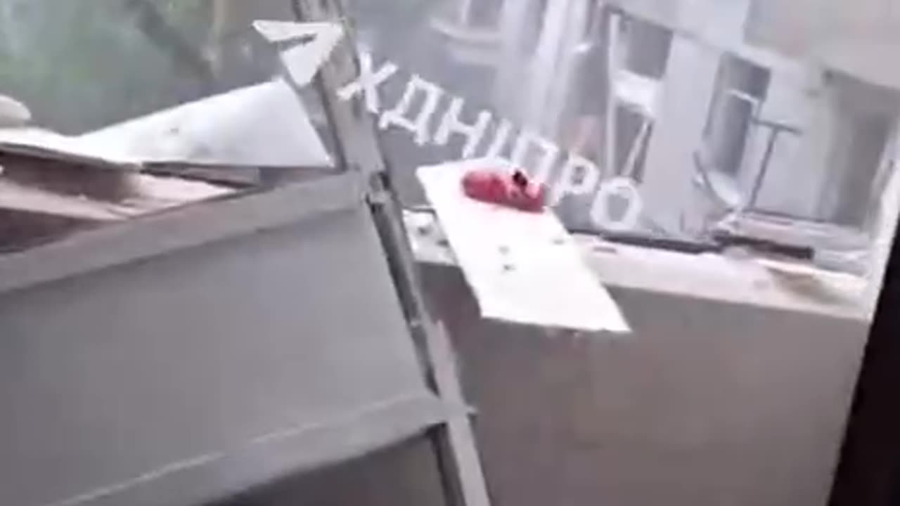 💔 Dnipro… Residential building… There are already 26 injured.